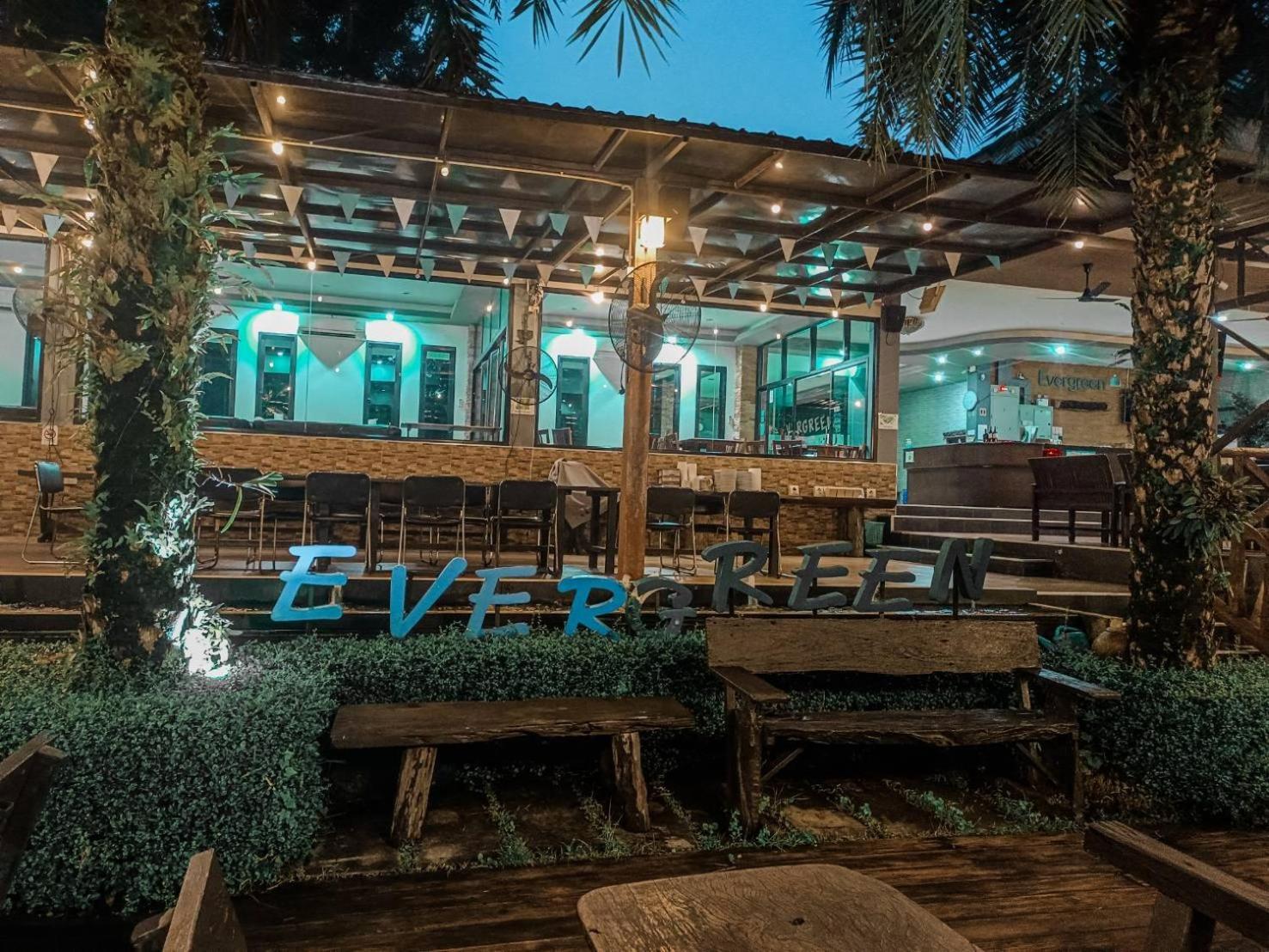 Evergreen Resort Chanthaburi Ban Salaeng Exterior photo